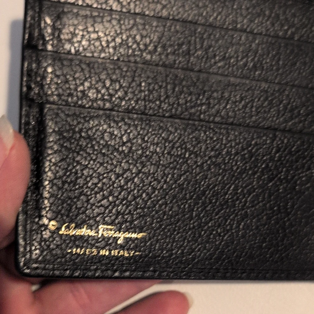 Salvatore Ferragamo Black Italain Leather Bifold Wallet With Coin Pouch